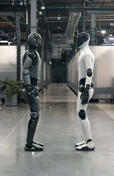 Figure previews F.04 hand design as Adcock argues dexterity demands mechanical complexity