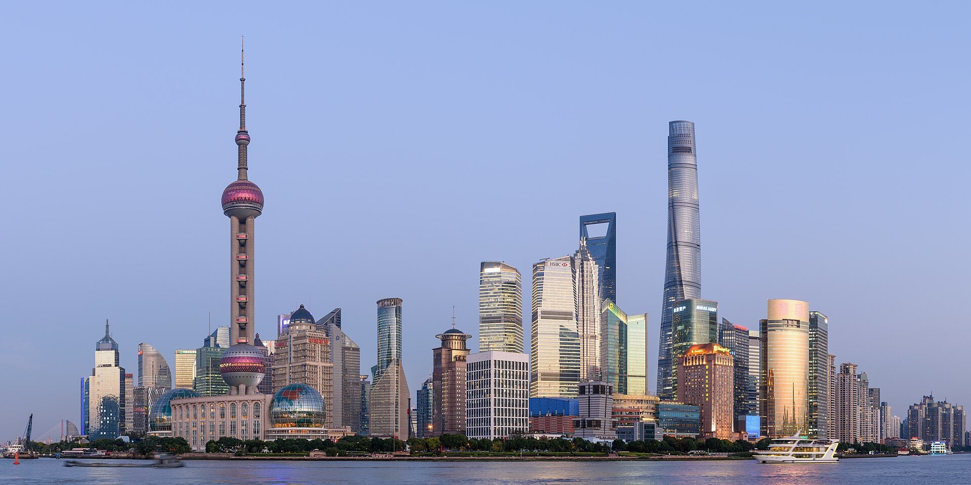 Shanghai sets 2028 target: 8,000 humanoid robots in factories